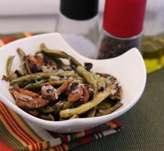 Roasted Balsamic Green Beans & Mushrooms