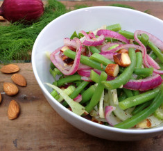 Green Beans with Pickled Red Onions