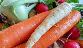 Keep carrots and radishes fresh