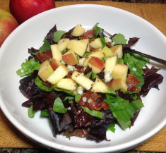 Apple Gorgonzola Salad with Apple Cider Vinaigrette