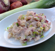 Mashed Potatoes and Turnips with Sautéed Leeks