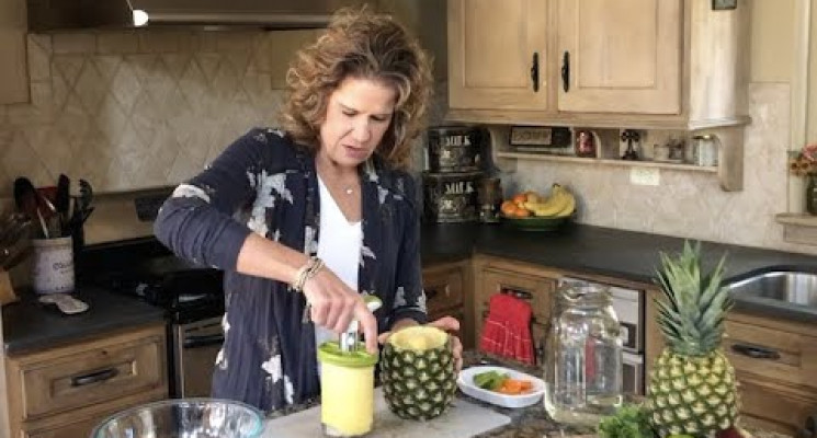 Our Favorite Way to Cut a Pineapple